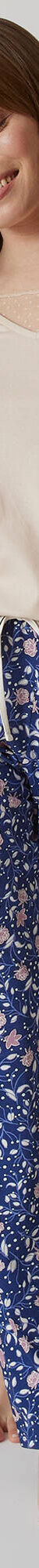 Pyjamashirt met lange mouwen en bloemenmotief (zandkleur) Pyjamashirt met lange mouwen en bloemenmotief (zandkleur)